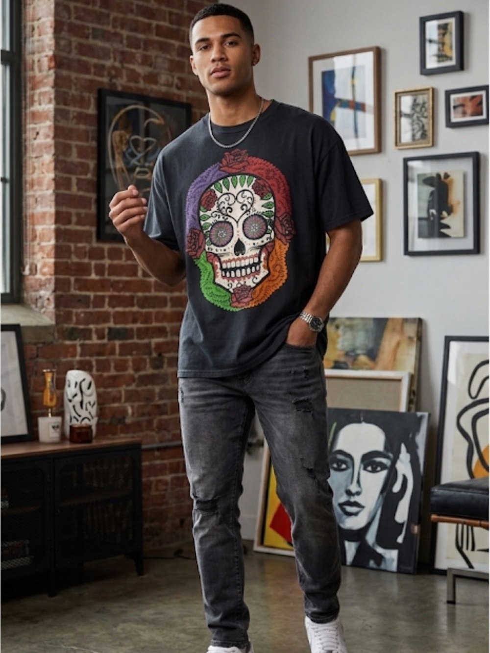 Vibrant Sugar Skull Graphic Tee - Black - Size M/L